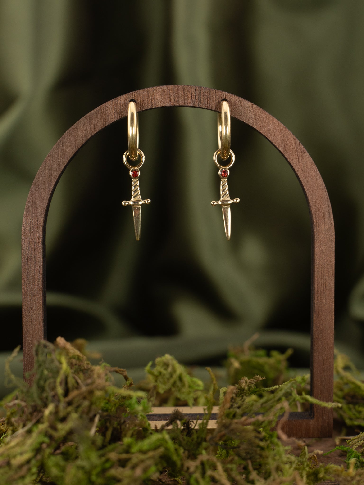 GEM HILTED SWORD HOOPS