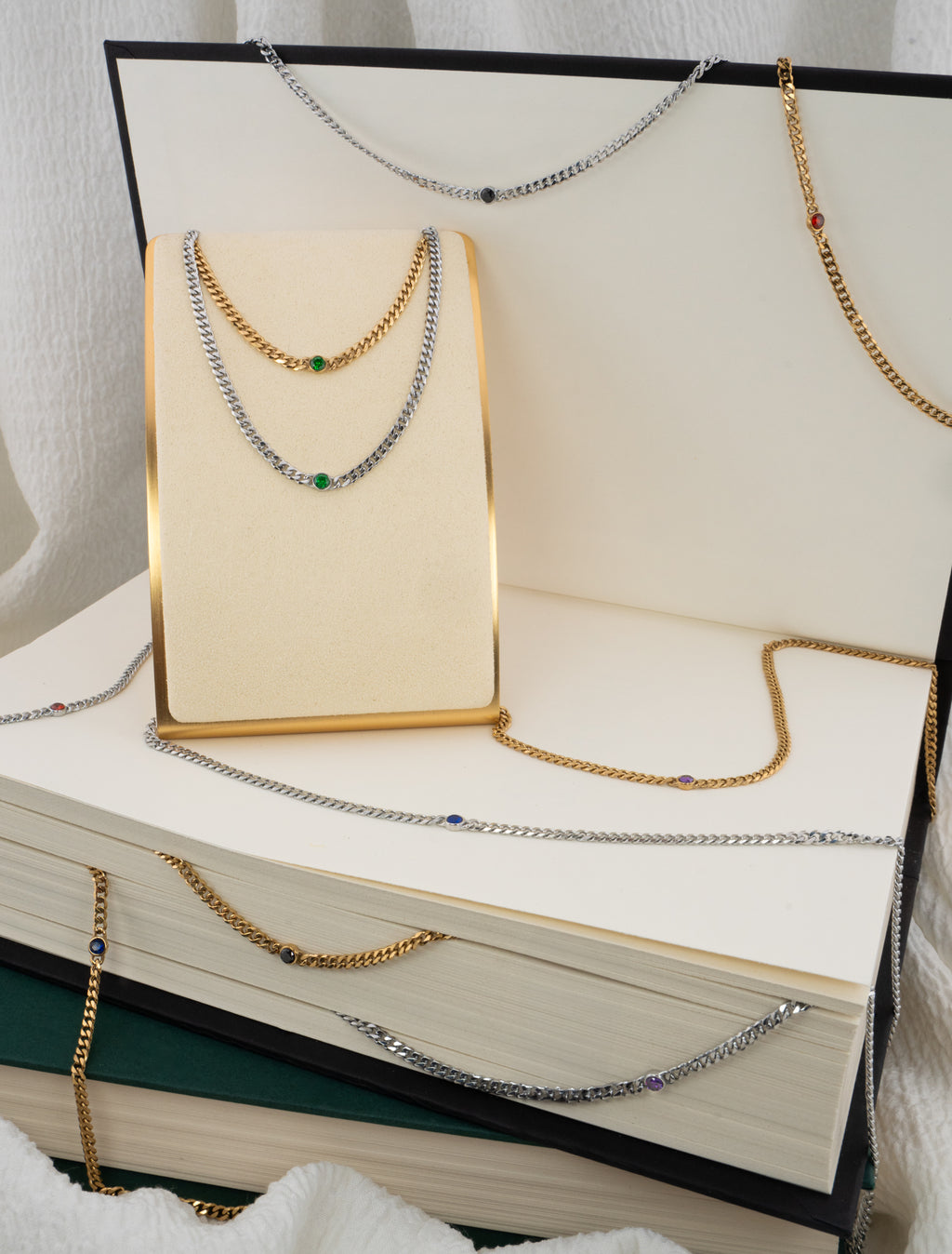 BOOK BOYFRIEND NECKLACE